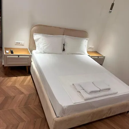 Zac's Bed & Breakfast Dukat